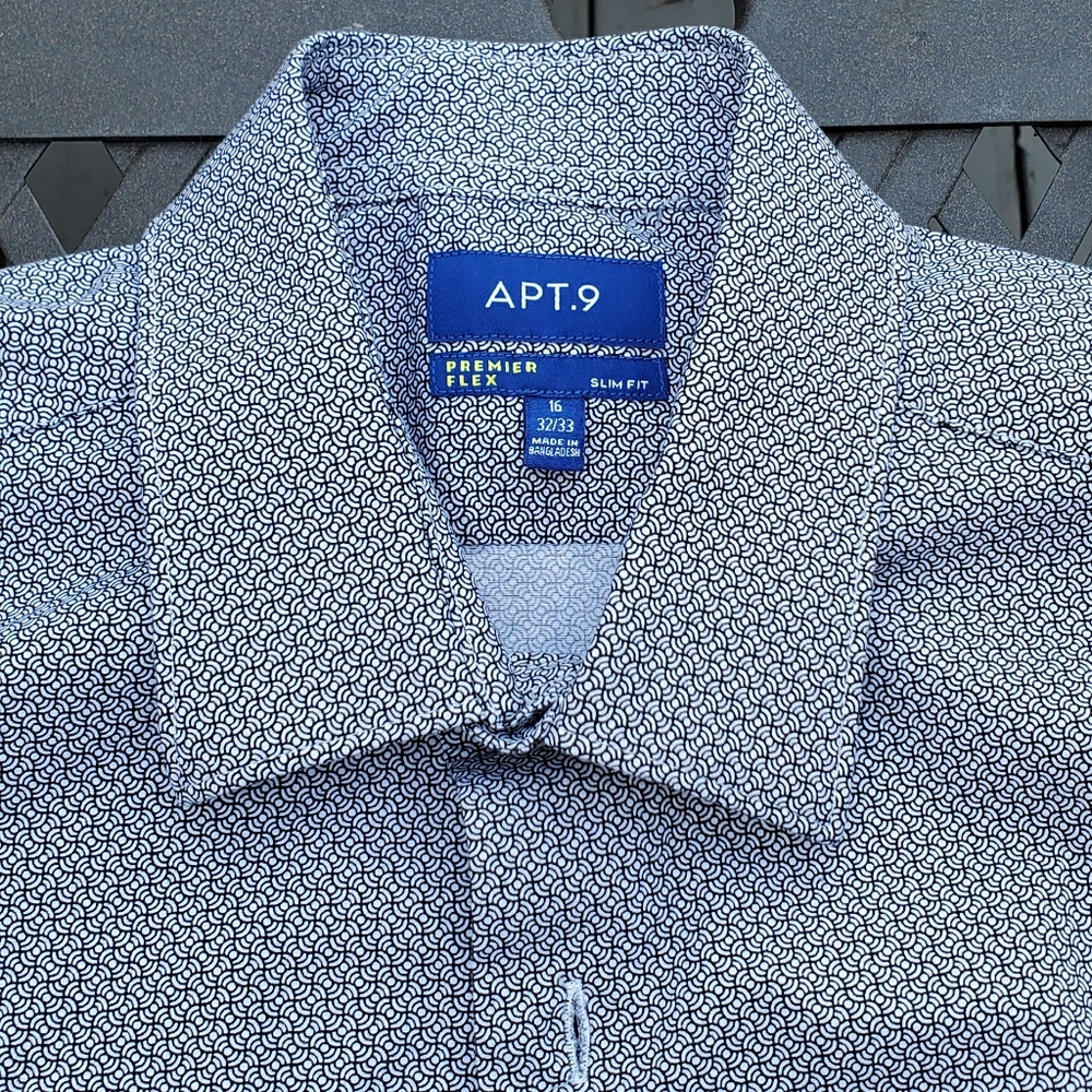 Apt. 9 button down
